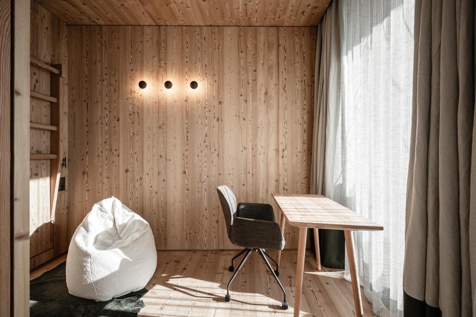 Olm Nature Escape - Eco Aparthotel กัมโปตูเรส ภายนอก รูปภาพ